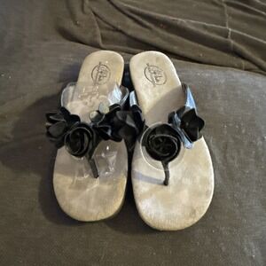 Life Stride Simply Comfort Equal Sandals with Flower Women's Size 9 M